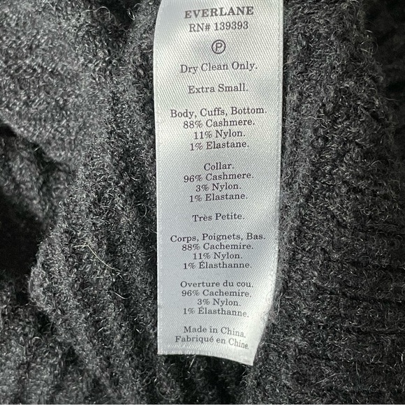 Everlane Mockneck Cashmere Sweater Size X-Small - Picture 8 of 8